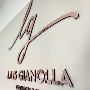 317928344_5862051860482330_23083